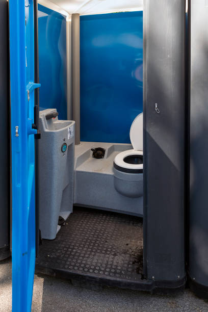 Best Porta potty rental near me  in Chesapeake, VA